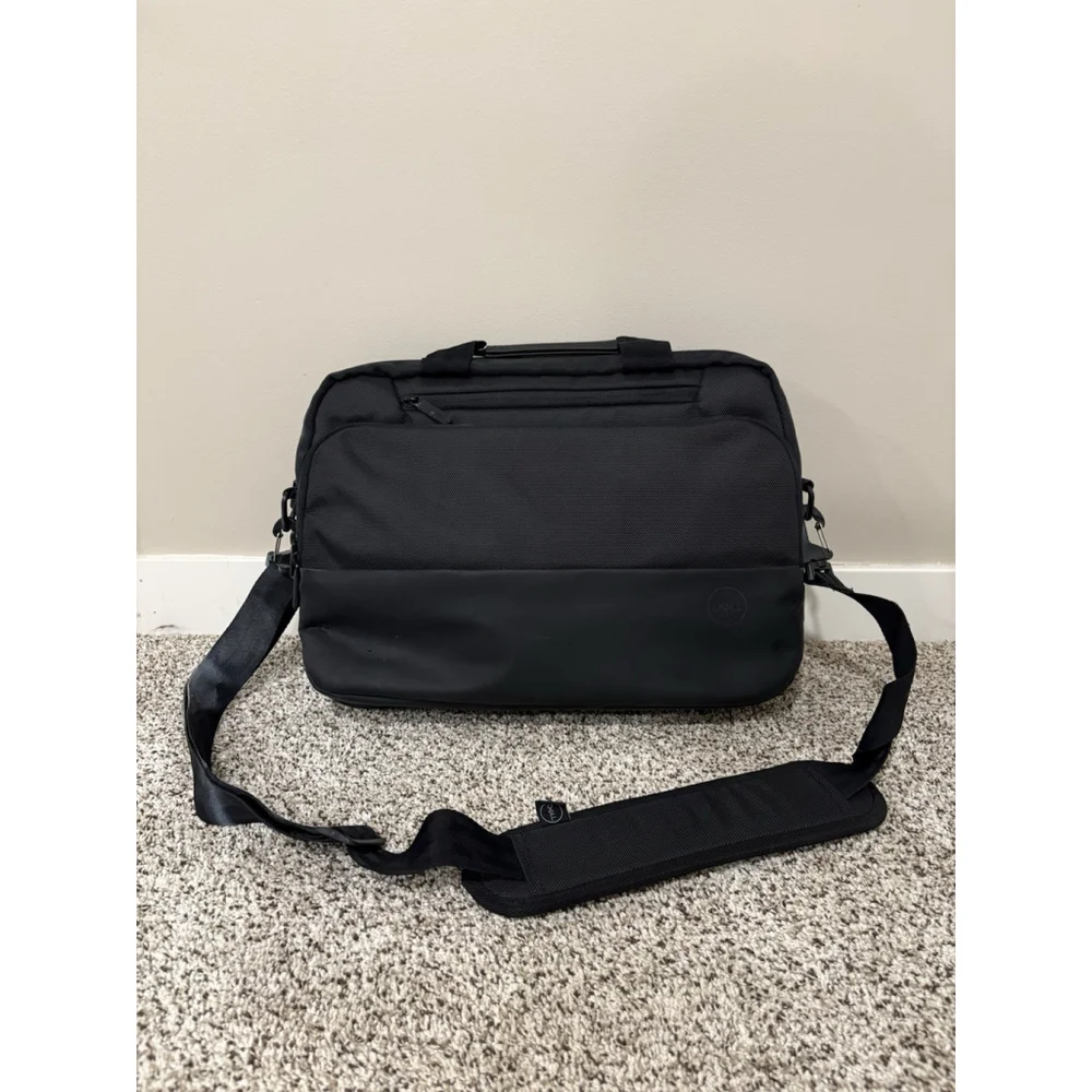 Dell 7FK8H Pro Briefcase Bag with Shoulder Strap 15.6